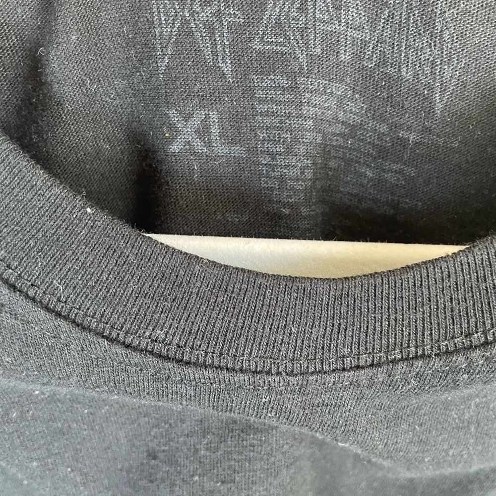 Def Leppard - Picture 2 of 3